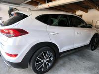 Gebraucht Hyundai Tucson 177 PS (130 kW) 2018 Weiß SUV
