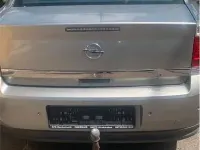Gebraucht Opel Vectra 155 PS (114 kW) 2004 Silber Kleinwagen