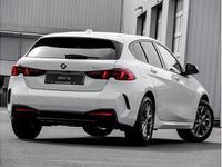 Neu BMW 120 156 PS (114 kW) 2026 Weiß (alpinweiß uni) Kleinwagen
