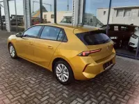 Gebraucht Opel Astra Enjoy 110 PS (80 kW) 2023 Kultgelb (metallic) Limousine