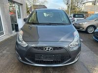 Gebraucht Hyundai ix20 YES! 90 PS (66 kW) 2017 Grau Kleinwagen