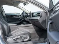 Gebraucht VW Passat Elegance 150 PS (110 kW) 2025 Silber / oyster silver Kombi