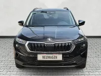 Neu Skoda Karoq Selection 150 PS (110 kW) 2026 Blackmagic perleffekt SUV
