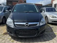 Gebraucht Opel Zafira Family 125 PS (91 kW) 2013 Schwarz Van / Kleinbus