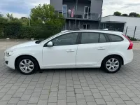 Gebraucht Volvo V60 Kinetic 150 PS (110 kW) 2011 Weiß Kombi