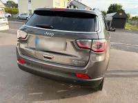 Gebraucht Jeep Compass 162 PS (119 kW) 2020 Grau SUV