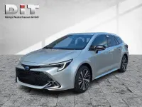 Neu Toyota Corolla 178 PS (130 kW) 2026 Cosmicsilber metallic Kombi