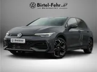 Neu VW Golf VIII R-line 150 PS (110 kW) 2026 Delfingrau metallic Limousine