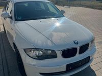 Gebraucht BMW 116 122 PS (89 kW) 2008 Weiß Kleinwagen