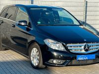 Gebraucht Mercedes B180 122 PS (89 kW) 2013 Schwarz Van / Kleinbus