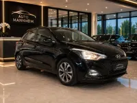 Gebraucht Hyundai i20 Active 101 PS (74 kW) 2020 Schwarz Kleinwagen