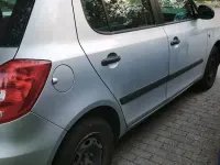 Gebraucht Skoda Fabia Ambiente 69 PS (50 kW) 2008 Silber Limousine