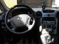 Gebraucht Kia Carens EX 190 PS (139 kW) 2008 Schwarz Van / Kleinbus