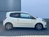 Gebraucht Renault Twingo Dynamique 75 PS (55 kW) 2013 Gelb Kleinwagen