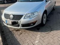 Gebraucht VW Passat 2011 Silber Kombi