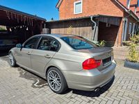 Second-hand BMW 318 143 CP (105 kW) 2009 Bej Berlinǎ