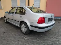 Occasion VW Bora Trendline 75 ch (55 kW) 2001 Argent Berline