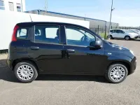 Nouvelle Fiat Panda 69 ch (50 kW) 2025 Noir Citadine