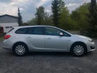 Second-hand Opel Astra 110 CP (80 kW) 2014 Argintiu Break