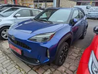 Neu Toyota Yaris Cross Team 131 PS (96 kW) 2026 Blau SUV