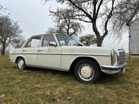 Gebraucht Mercedes 230 44 kW (60 PS) 1973 Weiß Limousine