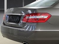 Gebraucht Mercedes E350 Avantgarde 292 PS (214 kW) 2010 Indiumgrau  metalliclack Limousine
