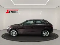 Gebraucht Audi A3 Ambiente 110 PS (80 kW) 2015 Violet Limousine