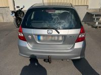 Gebraucht Honda Jazz 78 PS (57 kW) 2008 Silber Kleinwagen