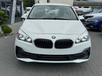 Gebraucht BMW 216 Performance 116 PS (85 kW) 2021 Weiß Van / Kleinbus