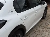 Gebraucht Peugeot e-208 Active 100 kW (136 PS) 2021 Weiß Kleinwagen