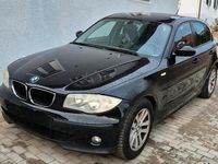 Gebraucht BMW 118 122 PS (89 kW) 2006 Schwarz Kleinwagen
