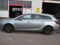 Gebraucht Opel Astra Innovation 125 PS (91 kW) 2012 Silber Kombi