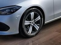 Gebraucht Mercedes C200 Avantgarde 163 PS (119 kW) 2022 Silber Kombi