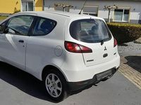 Gebraucht Mitsubishi Colt 75 PS (55 kW) 2009 Weiß Kleinwagen