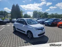 Gebraucht Renault Twingo Equilibre 65 PS (47 kW) 2023 Pyreneesweiß Kleinwagen