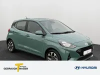 Gebraucht Hyundai i10 Trend 79 PS (58 kW) 2025 Grün Kleinwagen