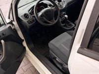 Gebraucht Ford Fiesta Trend 60 PS (44 kW) 2010 Weiß Kleinwagen