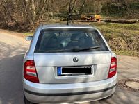 Gebraucht Skoda Fabia Classic 68 PS (50 kW) 2003 Grau Limousine