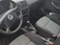 Gebraucht VW Golf IV 75 PS (55 kW) 2005 Rot Limousine