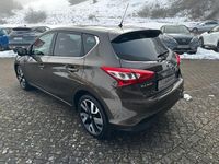 Gebraucht Nissan Pulsar Tekna 190 PS (139 kW) 2018 Chesnut bronze (metallic) Limousine