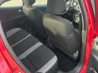 Gebraucht Peugeot 207 95 PS (69 kW) 2007 Rot Kleinwagen
