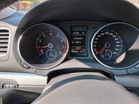 Gebraucht VW Golf VI Team 105 PS (77 kW) 2010 Blau Kleinwagen