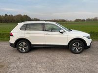 Gebraucht VW Tiguan 245 PS (180 kW) 2022 Weiß SUV
