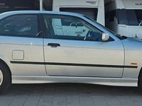 Gebraucht BMW 316 102 PS (75 kW) 1997 Silber Limousine