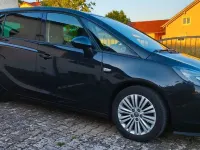 Gebraucht Opel Zafira Tourer Edition 140 PS (102 kW) 2016 Schwarz Van / Kleinbus