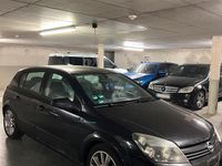 Gebraucht Opel Astra 170 PS (125 kW) 2005 Schwarz Limousine