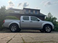 Gebraucht Nissan Navara 190 PS (139 kW) 2011 Silber Pickup