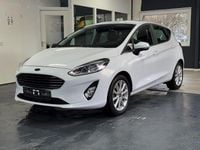 Gebraucht Ford Fiesta Titanium 125 PS (91 kW) 2019 Weiß Kleinwagen