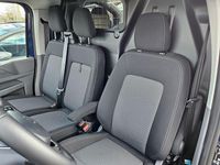 Neu VW Transporter 110 PS (80 kW) 2026 Blau Van