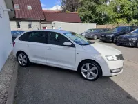 Gebraucht Skoda Rapid Dynamic 105 PS (77 kW) 2013 Weiß Kleinwagen